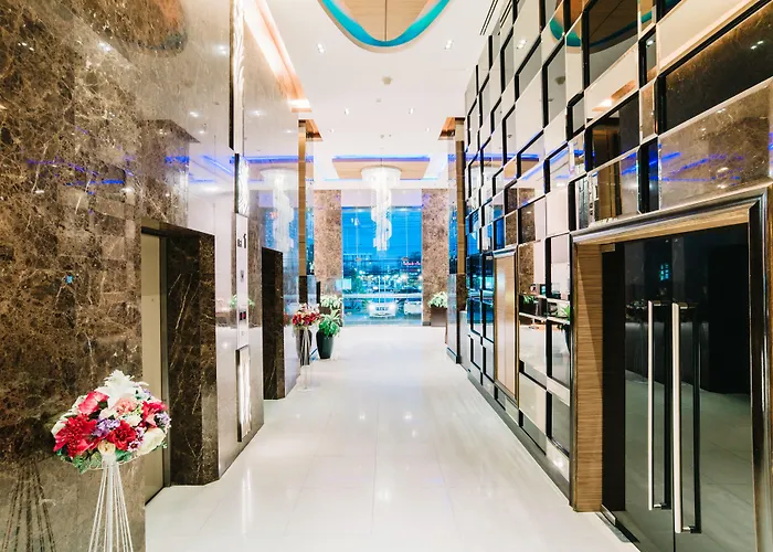 酒店 Lumen Srinakarin 曼谷