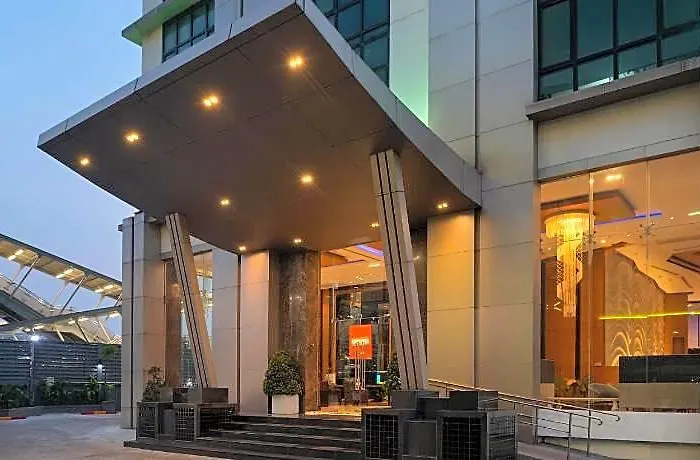 Lumen Srinakarin Hotel Bangkok