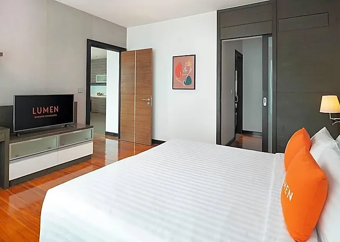 Lumen Srinakarin Hotel Bangkok