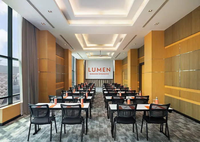 Lumen Srinakarin 4*